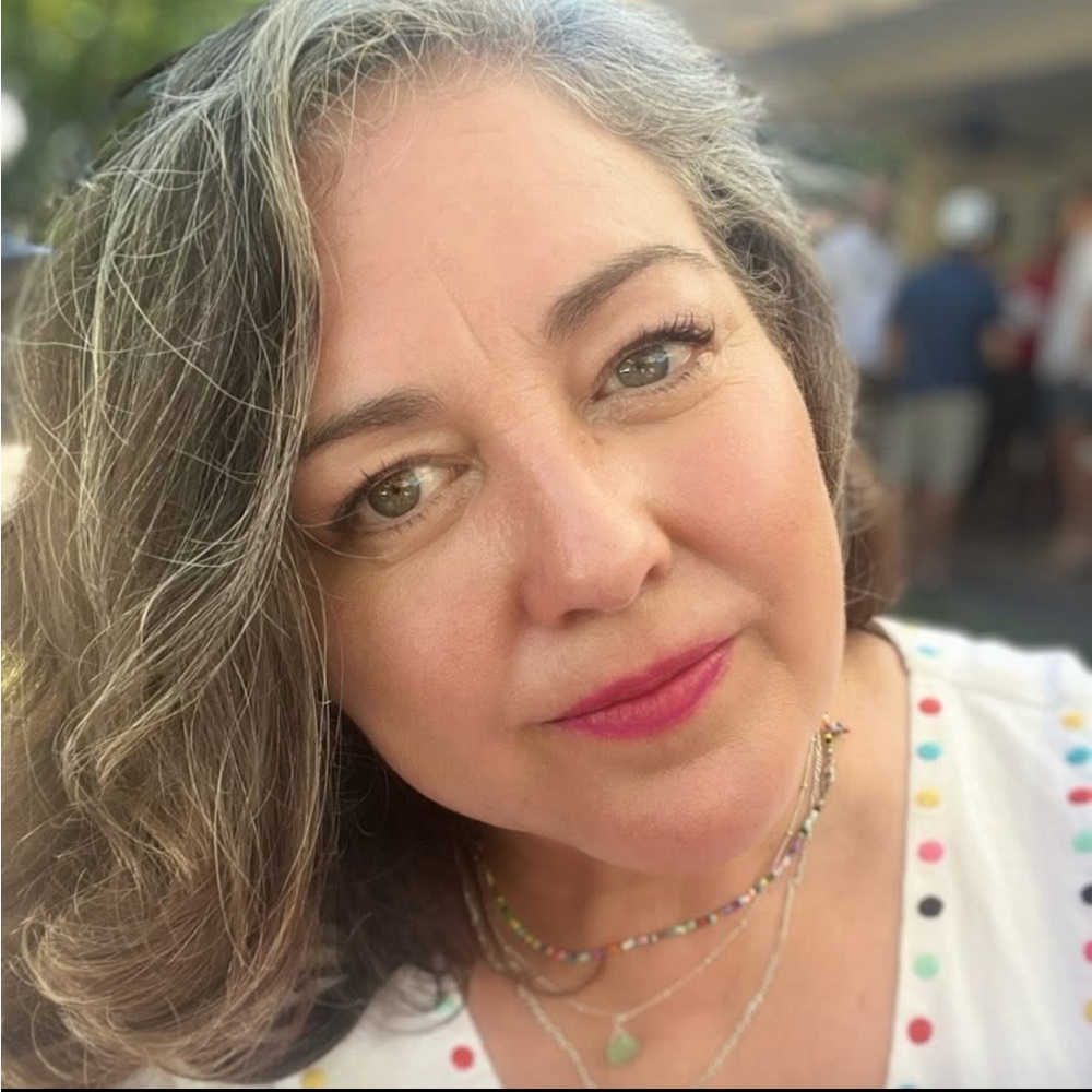 Meet your Posher, Debra